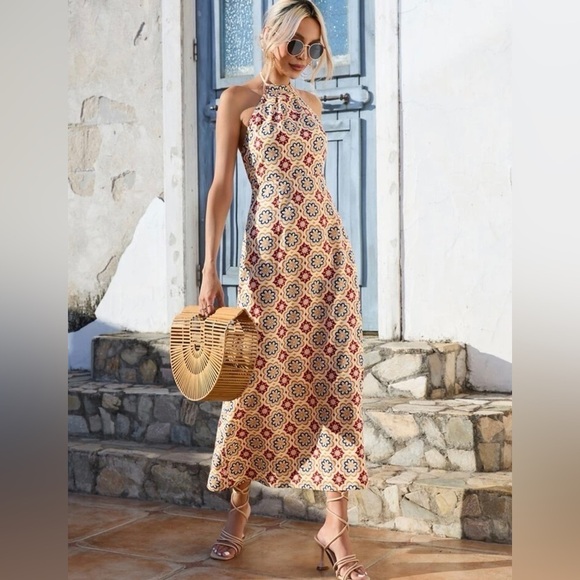 Bohemian Floral Print Backless Halter Top Maxi Sundress - Picture 8 of 8